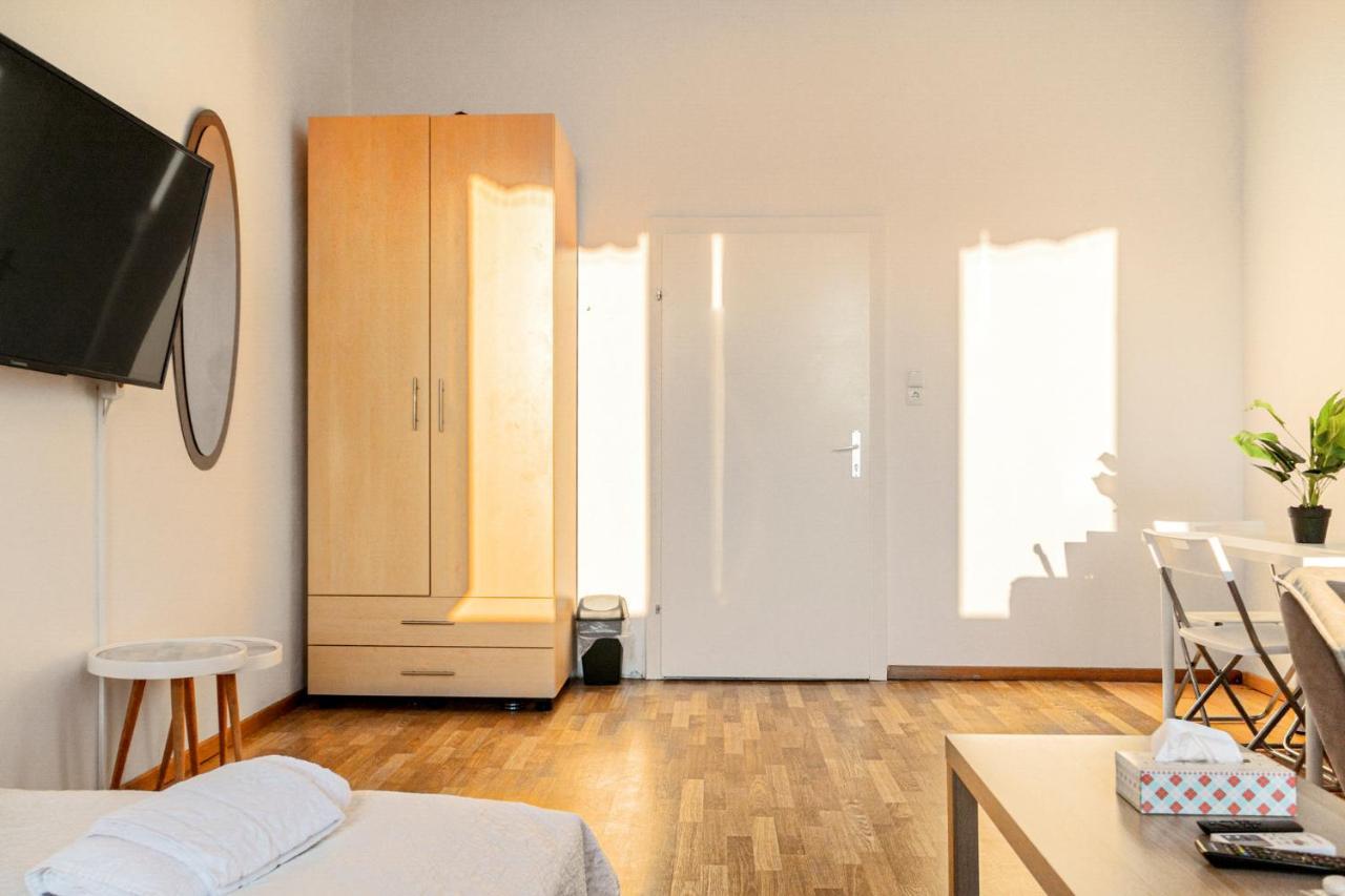 Joyful 2Br Apt. @ Millenium Tower And The Danube Wien Exteriör bild