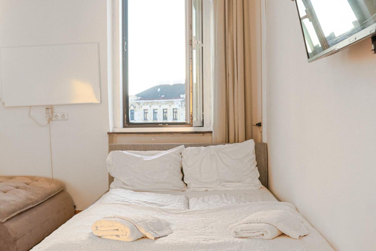 Joyful 2Br Apt. @ Millenium Tower And The Danube Wien Exteriör bild